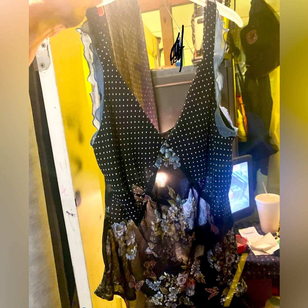 Ladies top